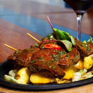 Anticucho peruano- Restaurante Guargüero